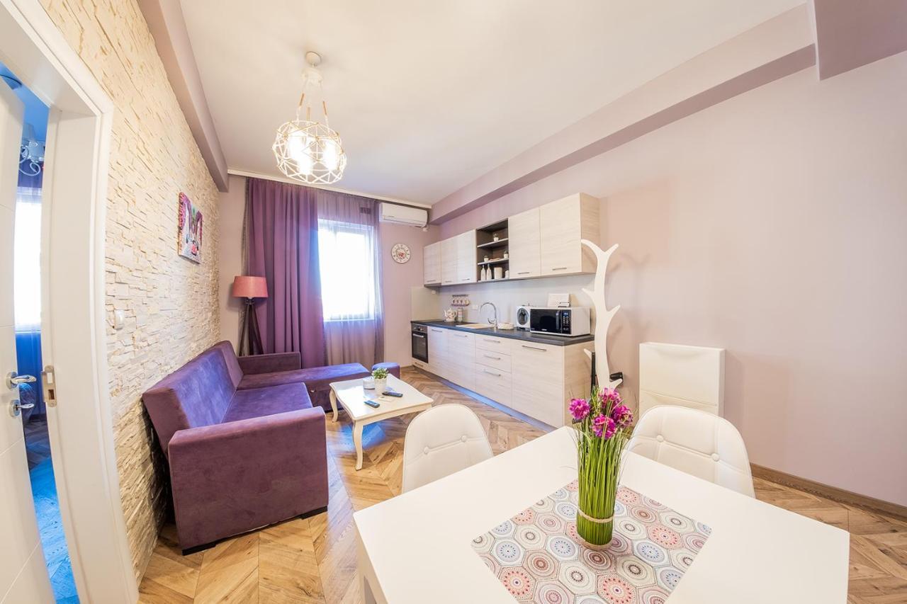 Sofia Violet Life Apartment ภายนอก รูปภาพ