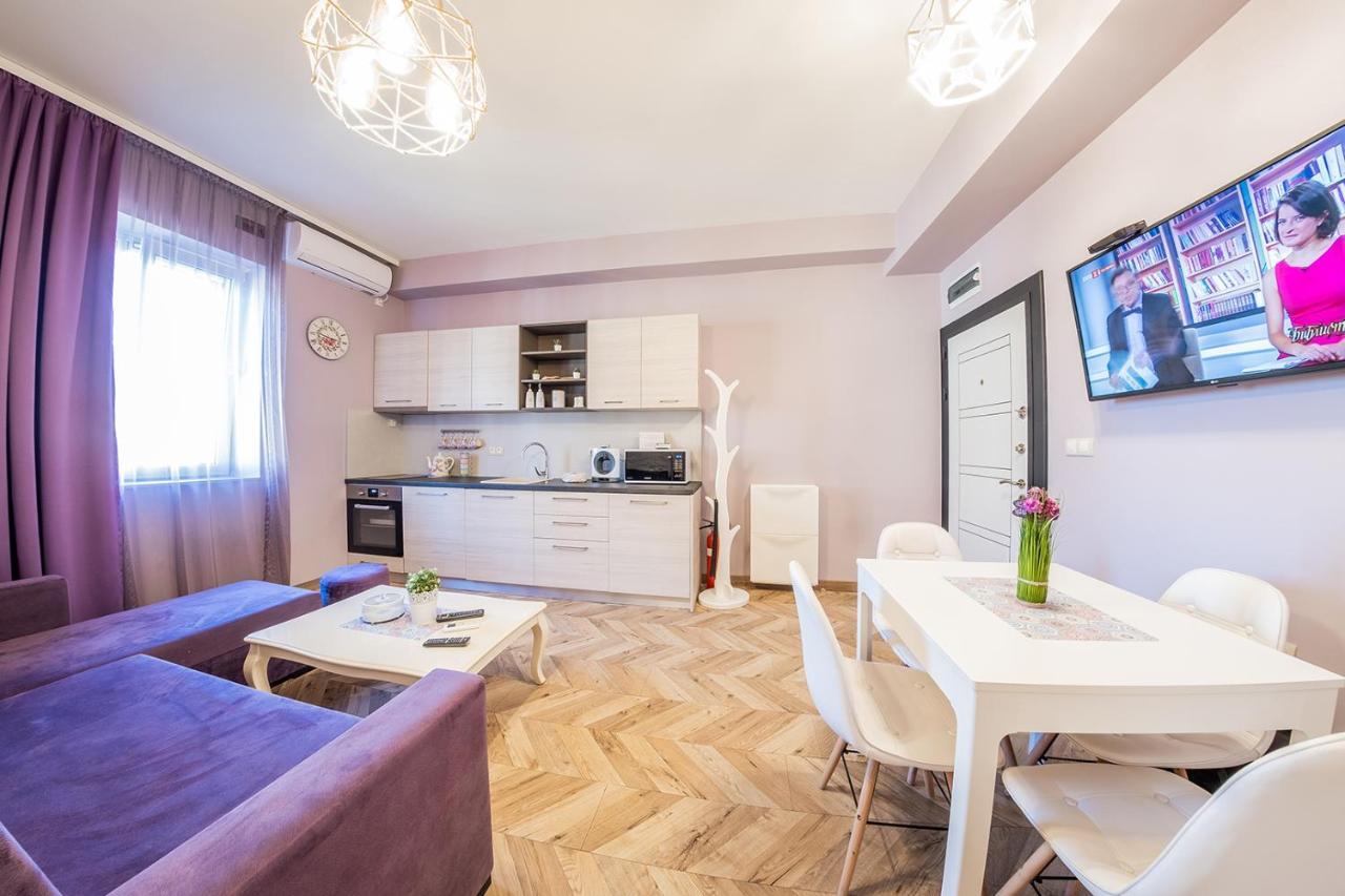 Sofia Violet Life Apartment ภายนอก รูปภาพ